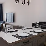 Moonlight Terrace - Panoramic Views, Luxe Comfort By Flat Mаnаger * Aziz Konstantin ve Elena